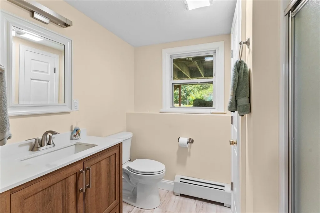 Photo of 9 Brentwood Dr