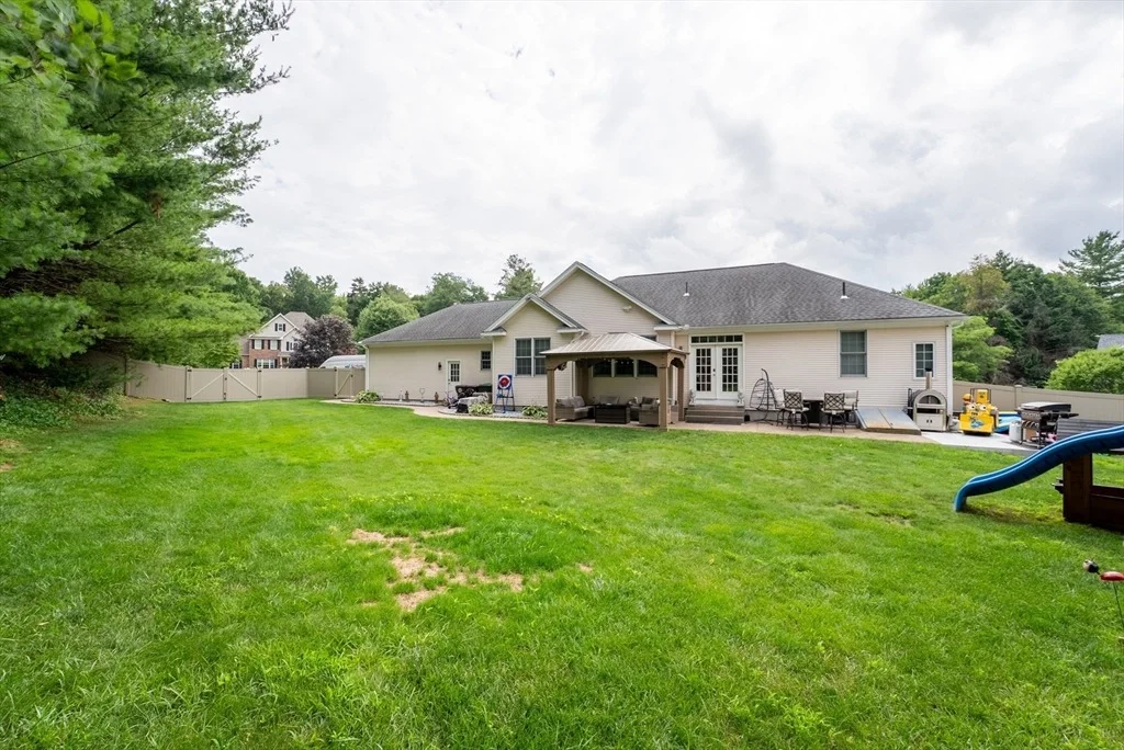 Photo of 30 Radisson Ln