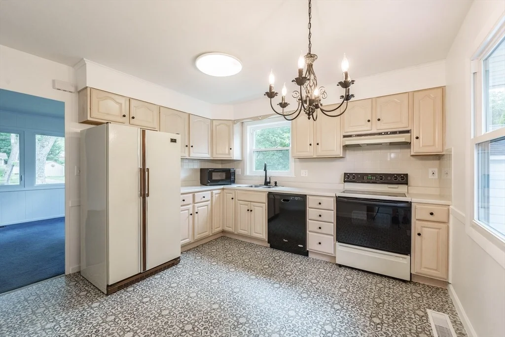 Photo of 24 Higgins St