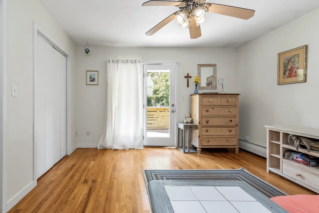 Photo of 26 Dwight Rd