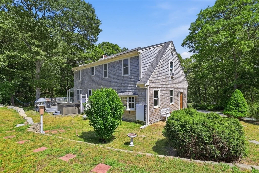 Photo of 10 Marthas Way
