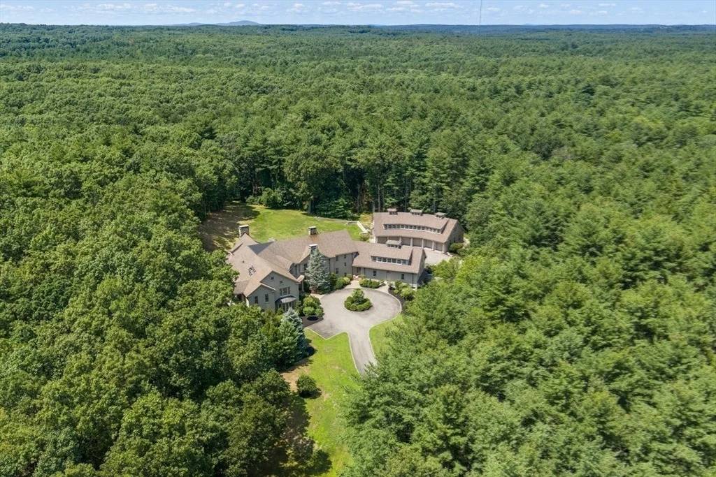 Photo of 145 Dutton Road