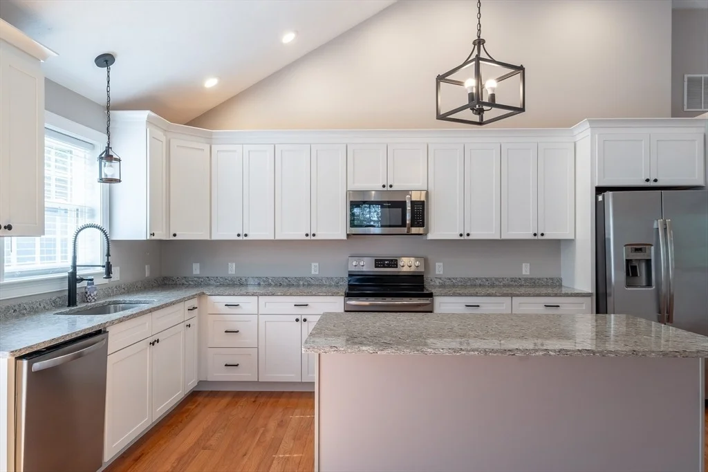 Photo of 31 Scenic Dr