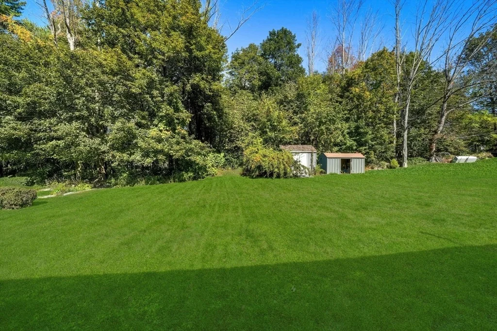 Photo of 10 Sunset Ln