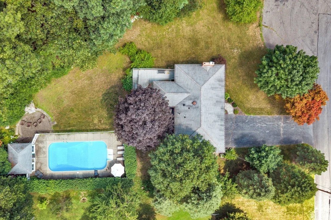 Photo of 32 Briarwood Rd
