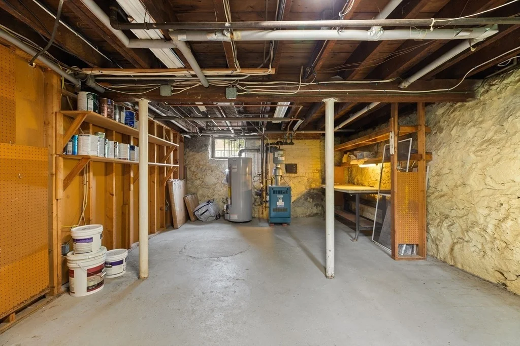 Photo of 185 Franklin St