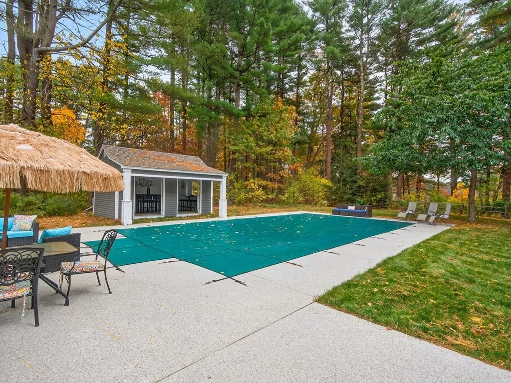 Photo of 13 Old Colony Rd