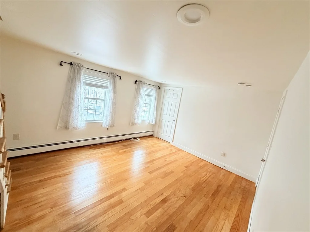 Photo of 12 Danforth St