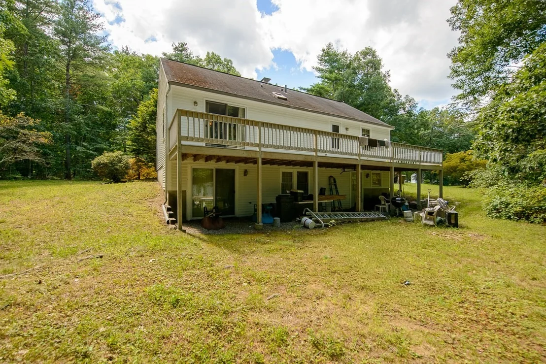 Photo of 87 Squannacook Rd