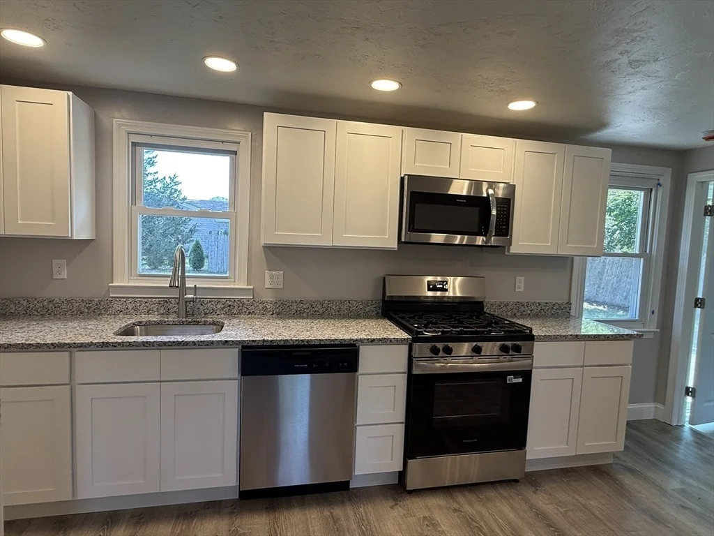 Photo of 7 Terry Ln E