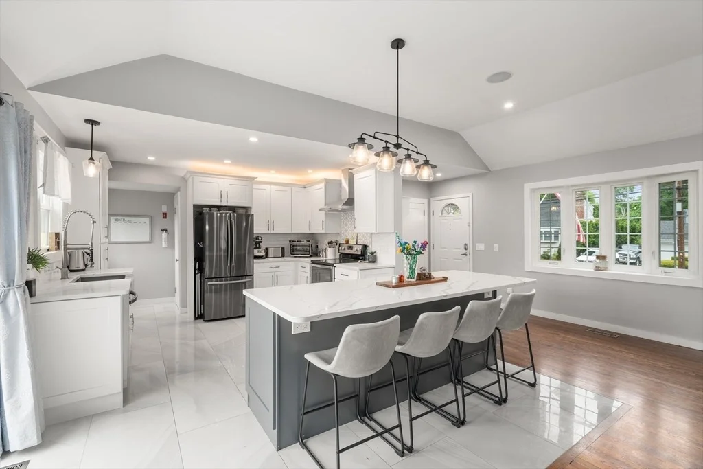 Photo of 32 Oak St