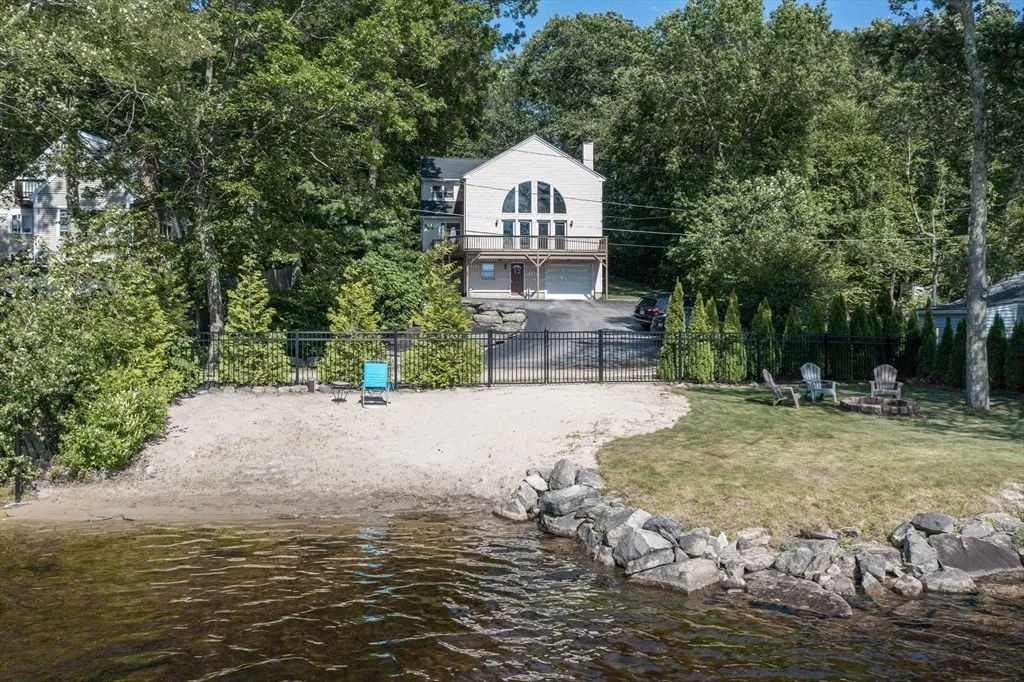 Photo of 19 Laurel Glades