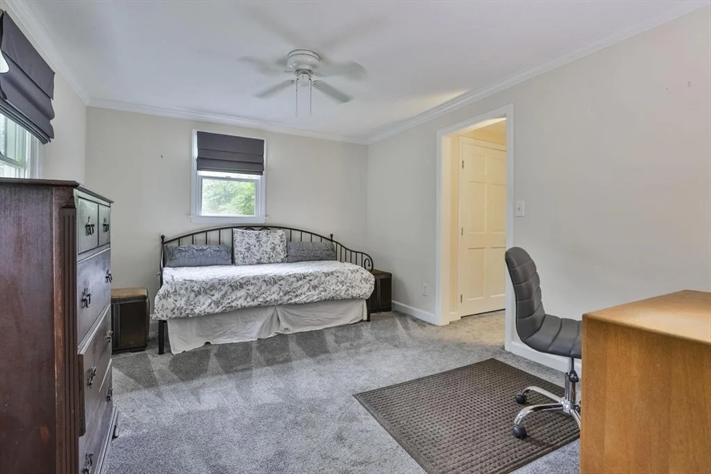 Photo of 9 Candy Ln