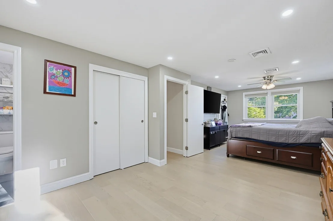Photo of 39 Candy Ln