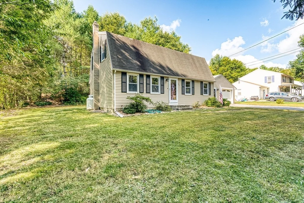 Photo of 102 Lower Gore Rd