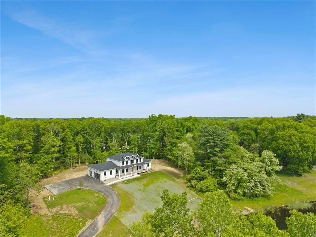 Photo of 30 Starr Ln