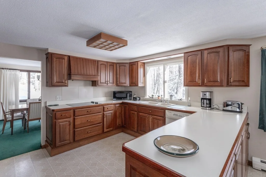 Photo of 49 Glasgow Dr