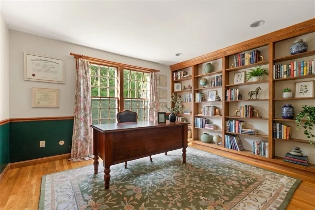 Photo of 28 Thompson Dr