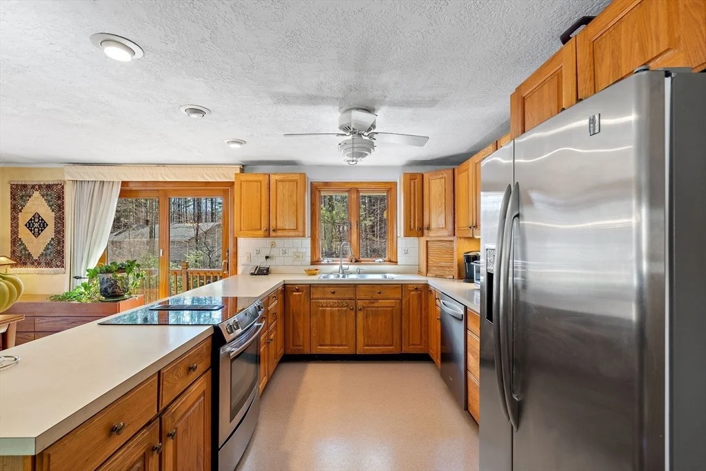 Photo of 352 Taylor Rd
