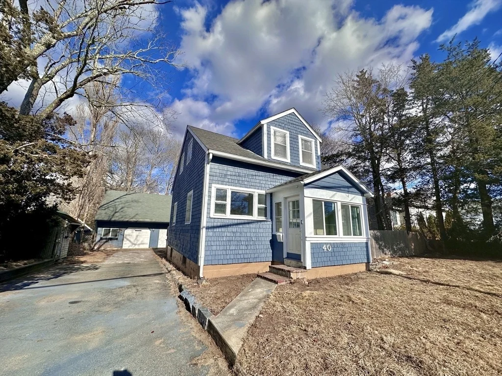 Photo of 40 Sandwich Rd