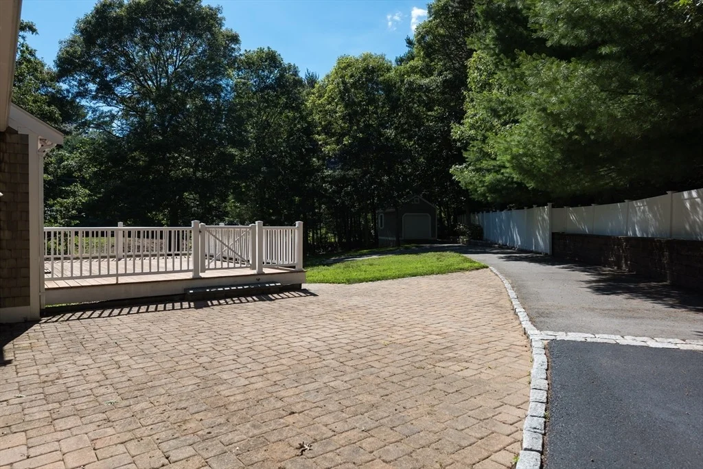 Photo of 35 Sharon Cir