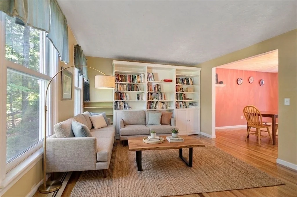 Photo of 8 Bush Road