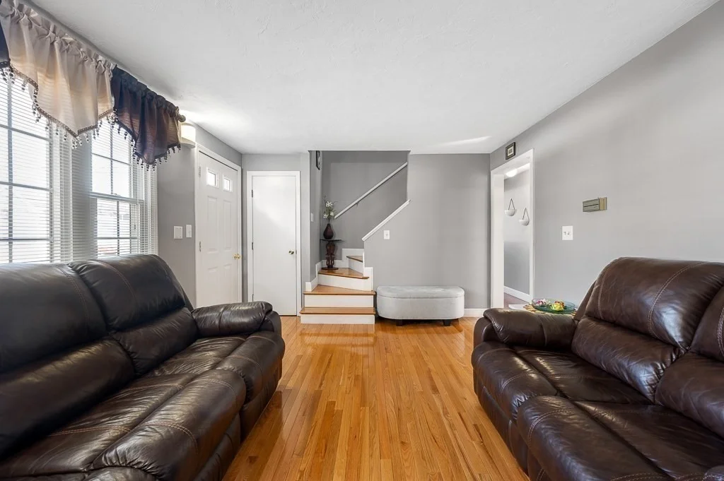 Photo of 255 Bishop St