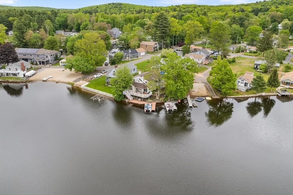 Photo of 11 Bayside Dr