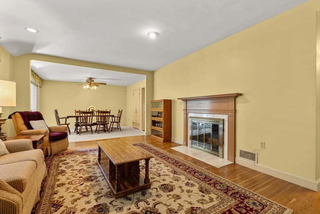 Photo of 39 Walsh Ave