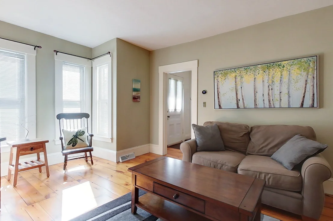 Photo of 25 Prospect St