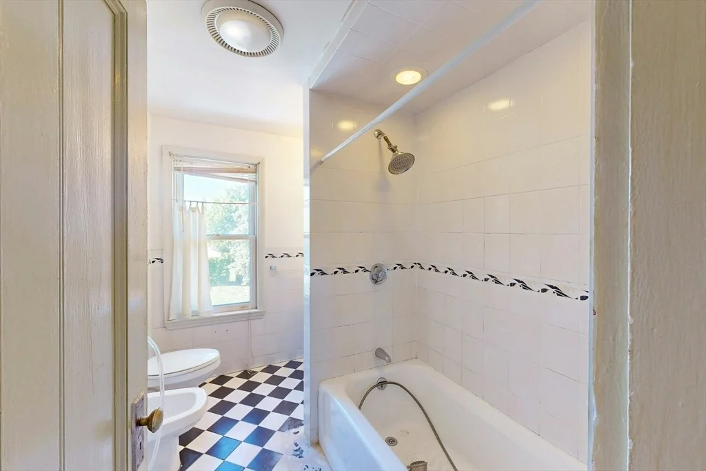 Photo of 4 Woodside Park