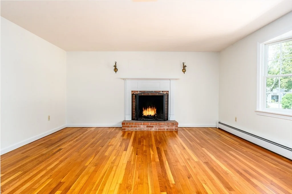 Photo of 21 Wilton Dr