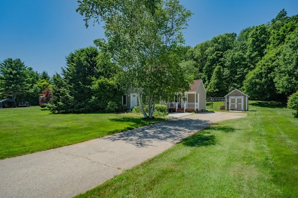 Photo of 446 Wheelwright Rd
