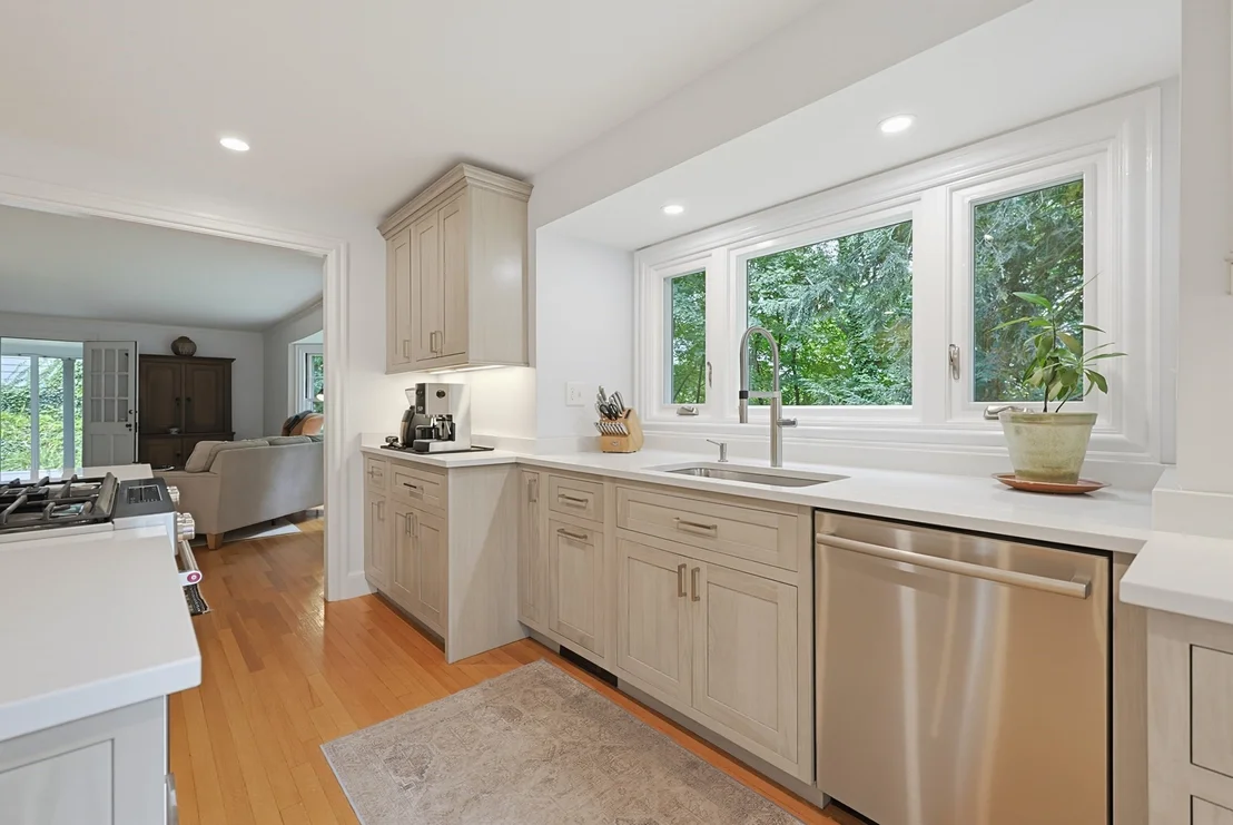 Photo of 28 Drury Ln