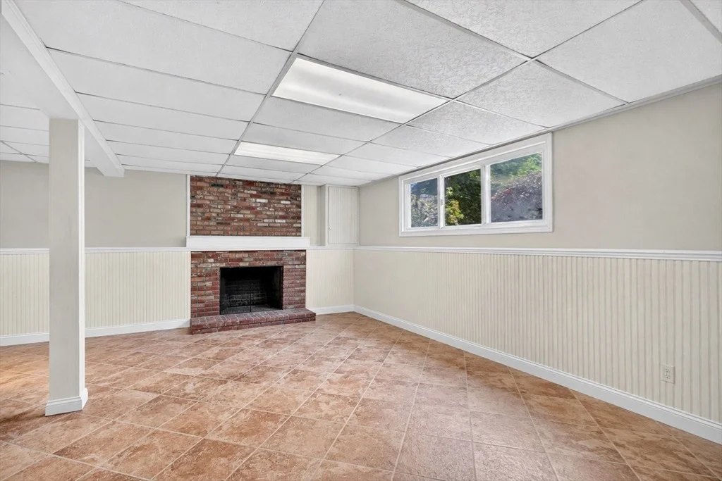 Photo of 9 Oregon Ave