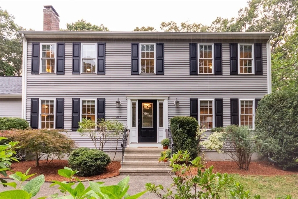 Photo of 620 Pleasant St