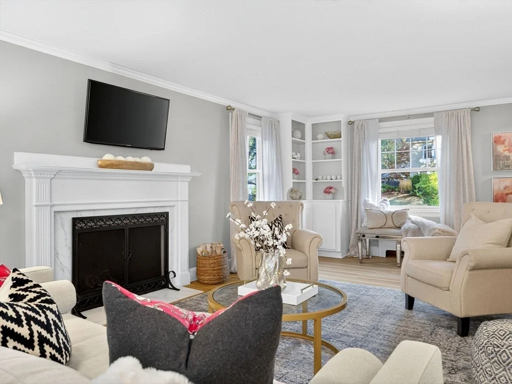 Photo of 4 Southwick Cir