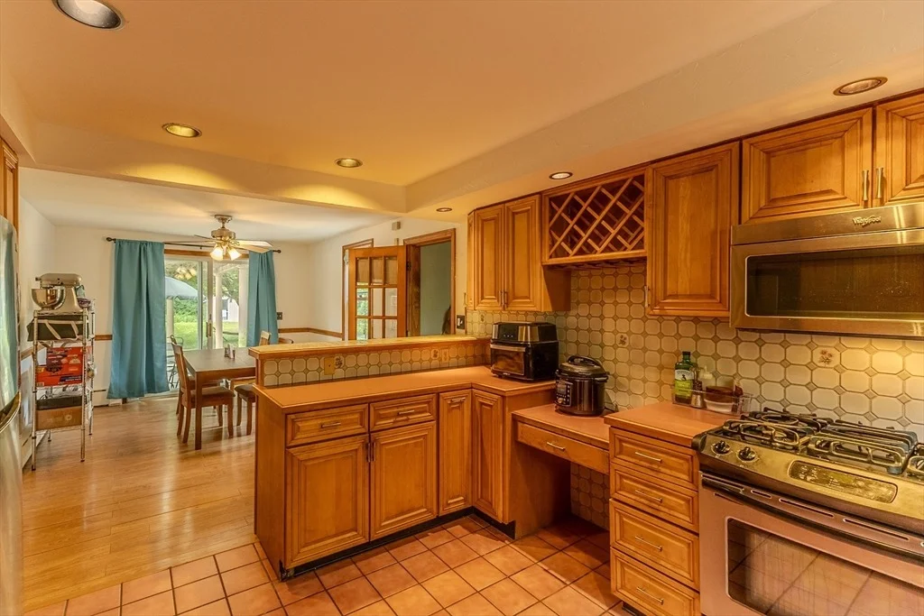 Photo of 68 Davis Rd.