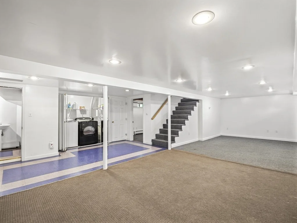 Photo of 43 Moon Road
