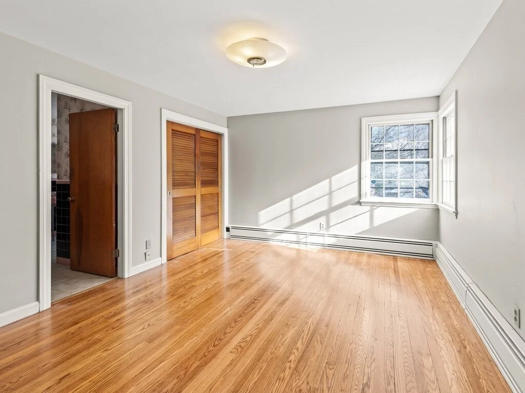 Photo of 42 Ellis Dr.