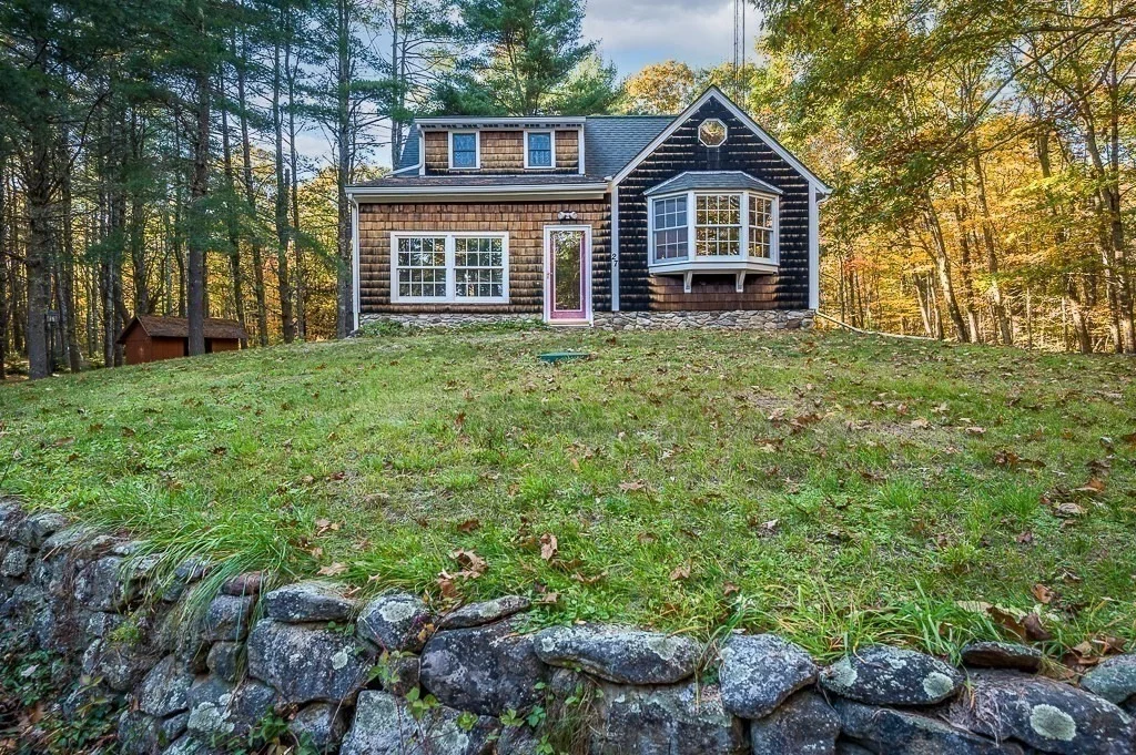 Photo of 27 Grimes Rd