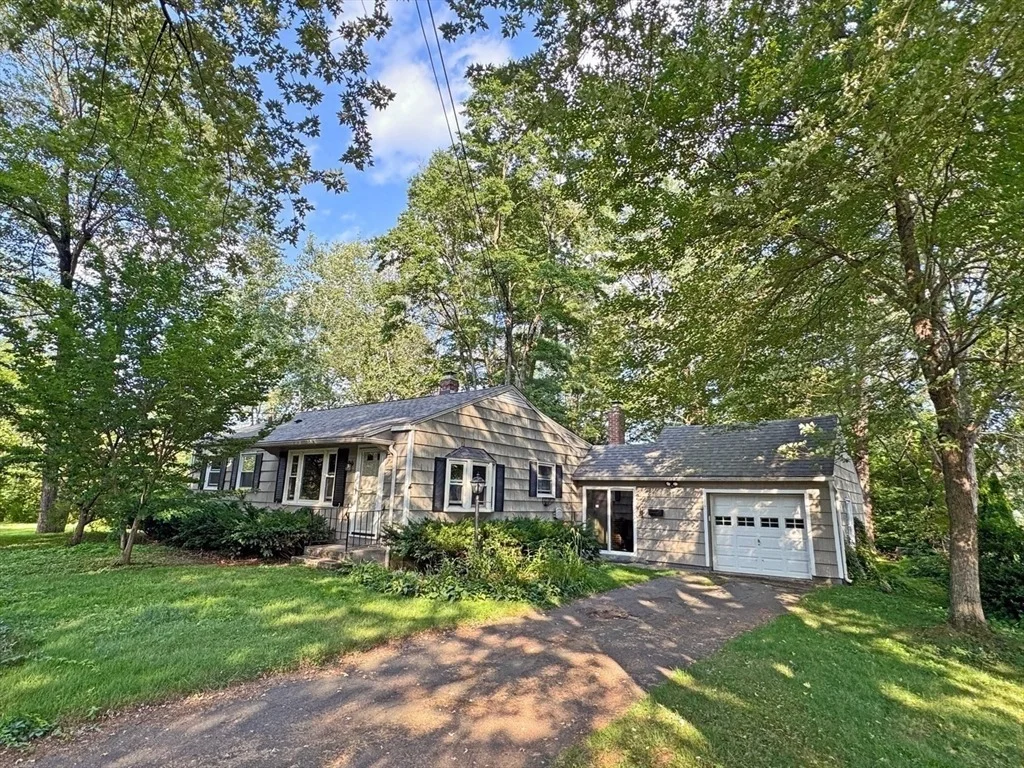 Photo of 45 Eastern Ave