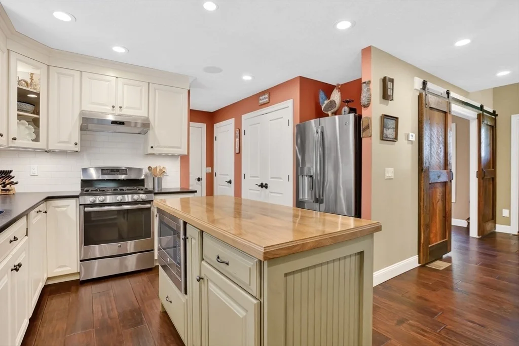 Photo of 109 Booth St