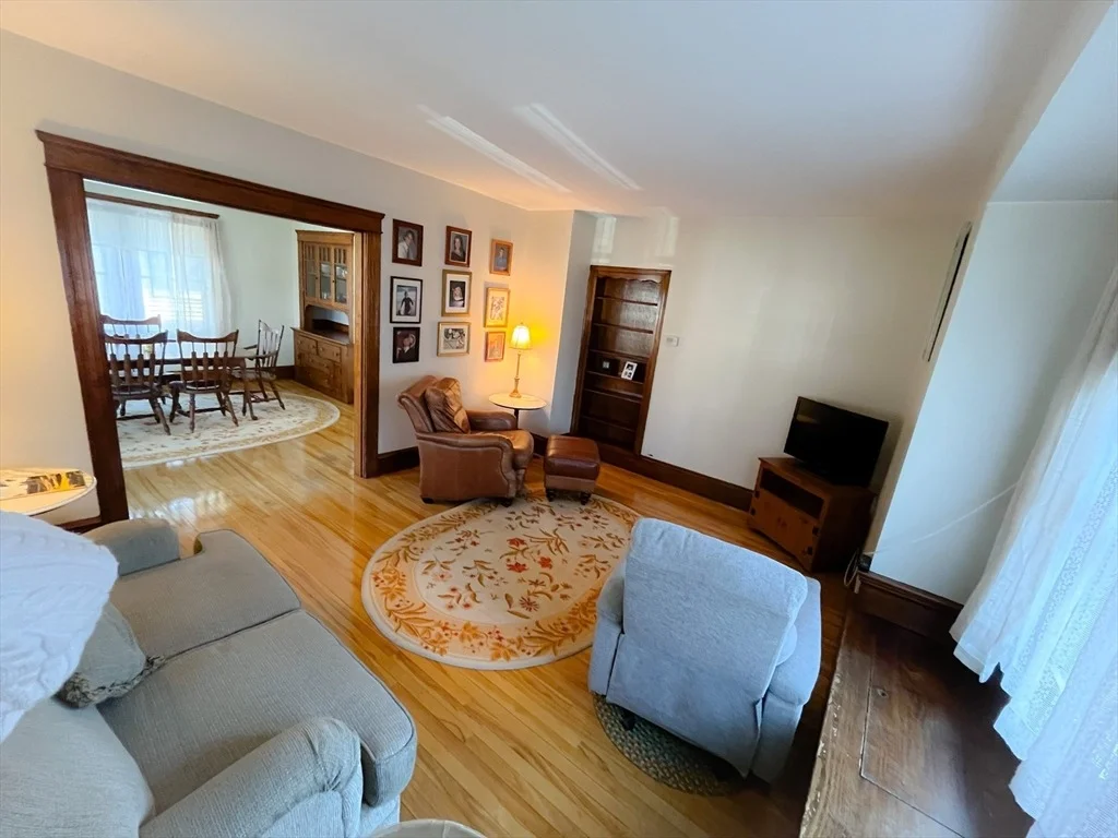 Photo of 47 Housatonic Street