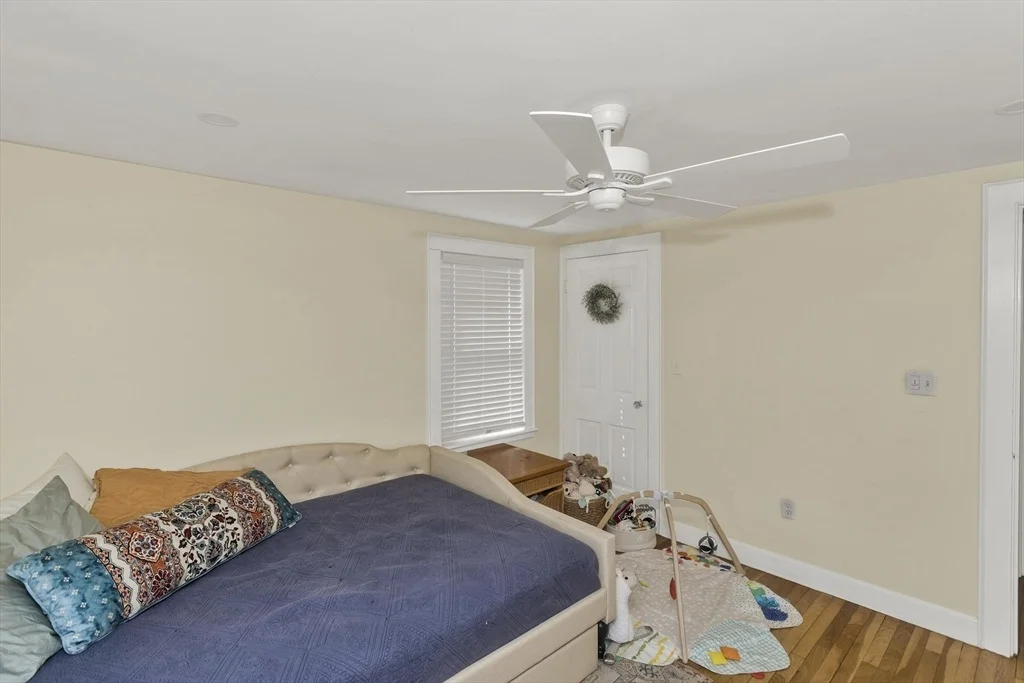 Photo of 15 Devon Road