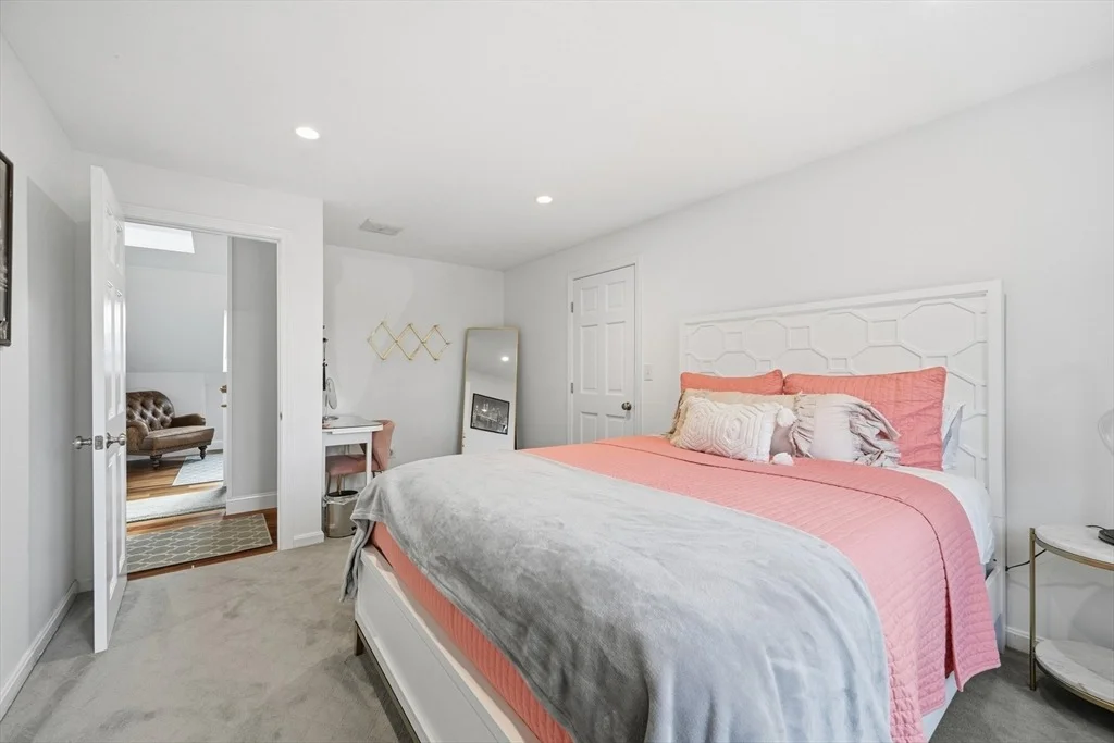 Photo of 34 Mistic Dr