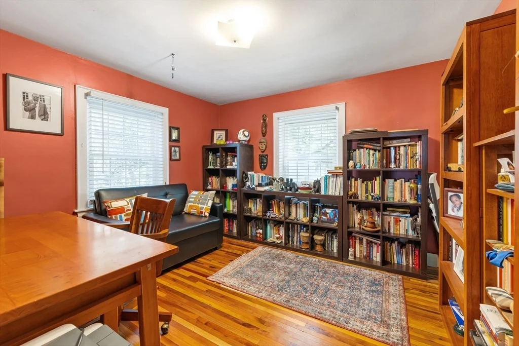 Photo of 32 Smith Ave