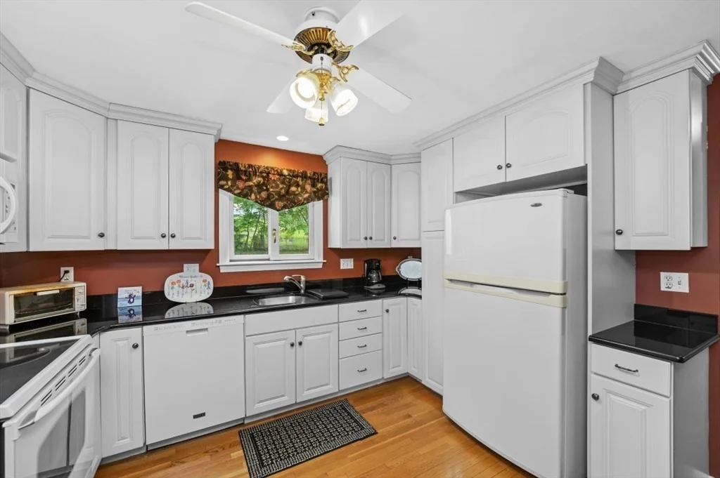 Photo of 110 Kearney Dr