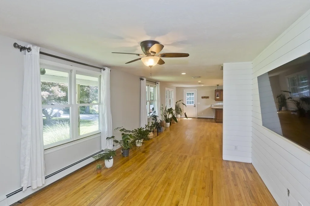 Photo of 37 Cooper Rd