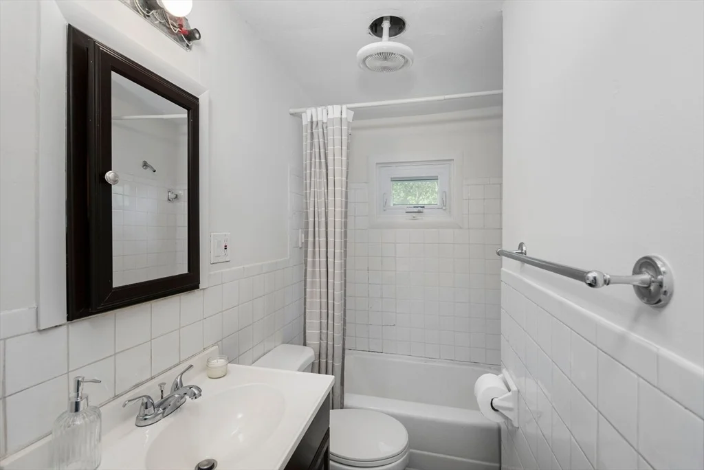 Photo of 147 Fairmount Ave